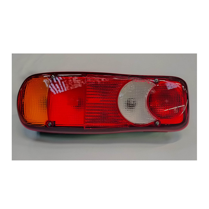 Feu arrière multifonction