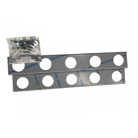 Jeu porte-outils 5 emplacements, vu du dessous. Jeu porte-outils 5 emplacements, vu du dessous.