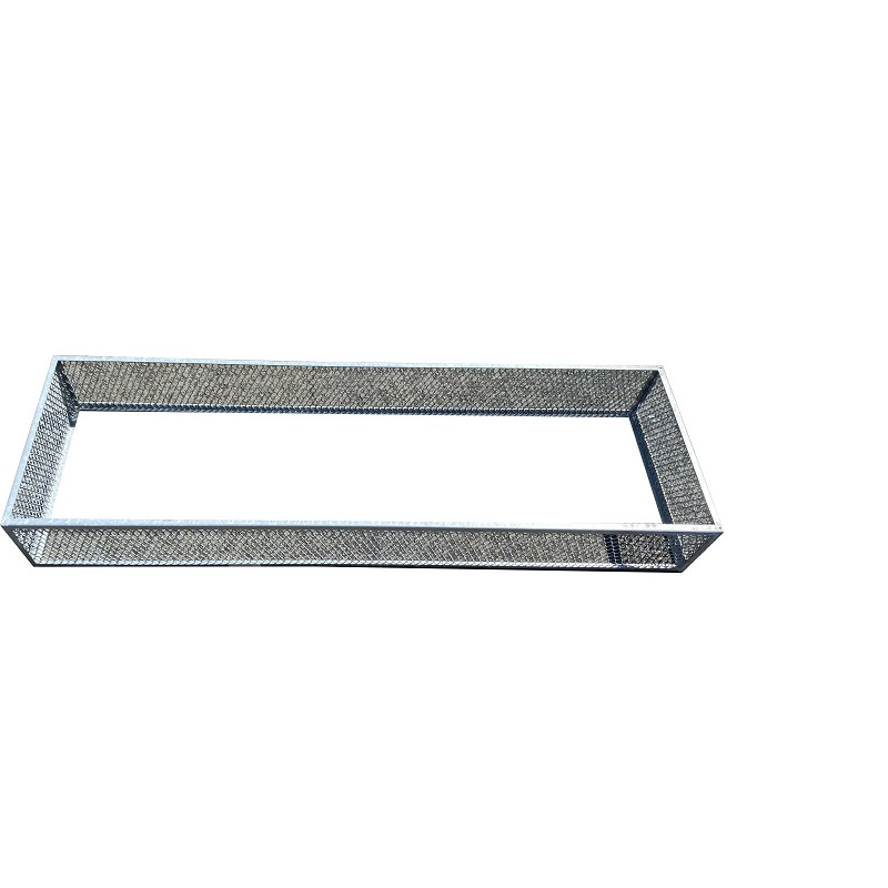 Panier coffre dos cabine, vu du dessus.